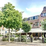 1900 Hotel