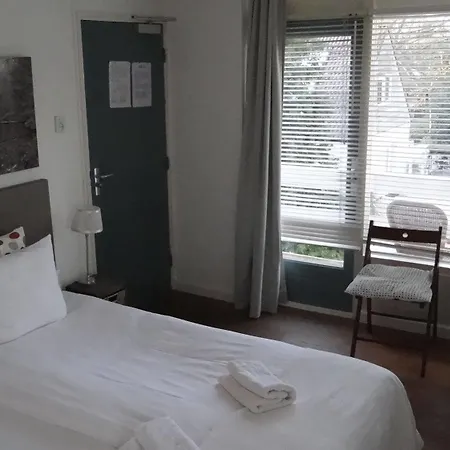 1900 Hotel