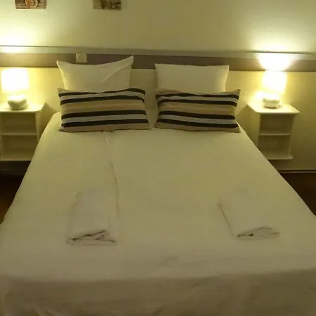 Hotell 1900 3*