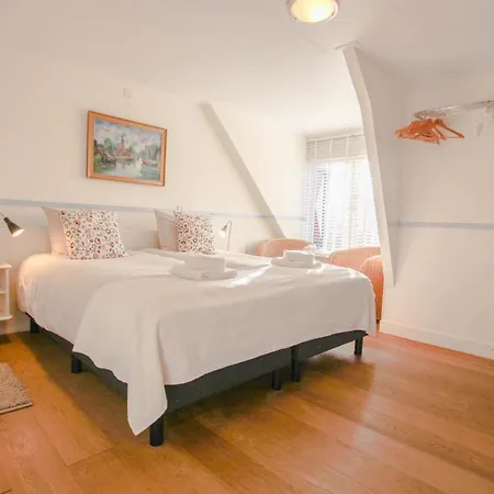 Hotell 1900 3*