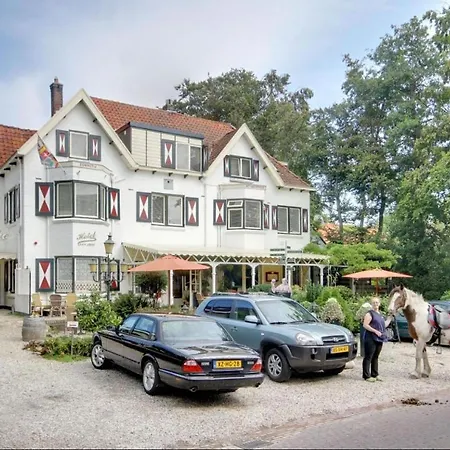1900